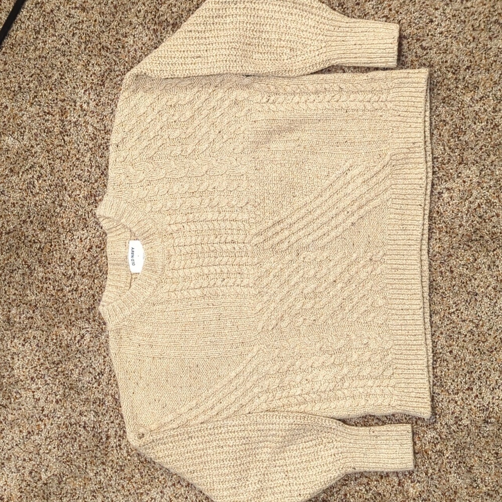 Old Navy medium tan sweater